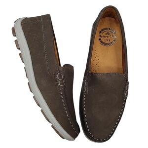 Driver Club USA | NIB Fort Meyers Grey Nobuck Boy's Slip On Loafers Size 2